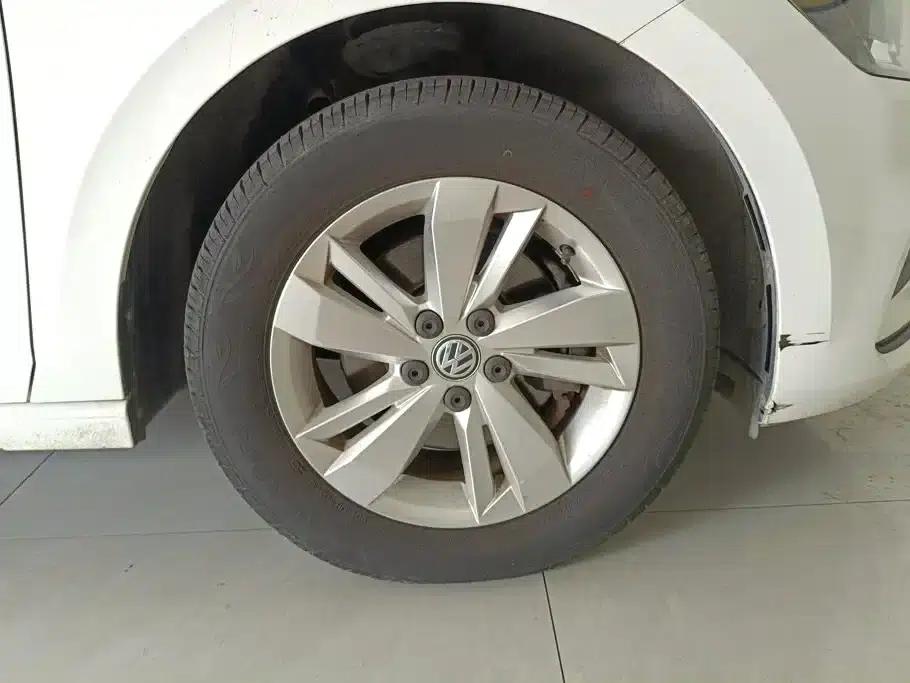 2019 Polo Plus 1.5L Automatic Panoramic Enjoyment Edition — миниатюра 6