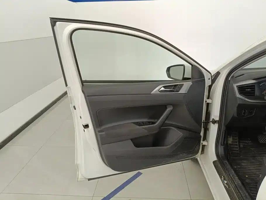 2019 Polo Plus 1.5L Automatic Panoramic Enjoyment Edition — миниатюра 7