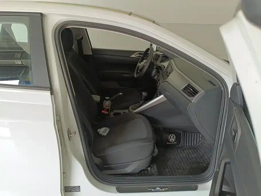 2019 Polo Plus 1.5L Automatic Panoramic Enjoyment Edition — миниатюра 8