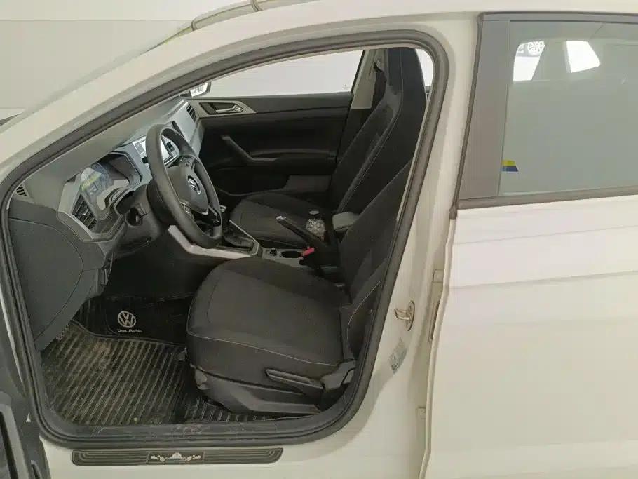 2019 Polo Plus 1.5L Automatic Panoramic Enjoyment Edition — миниатюра 9