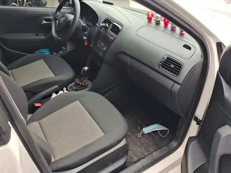 2018 Polo 1.5L Automatic Comfort Edition — миниатюра 8