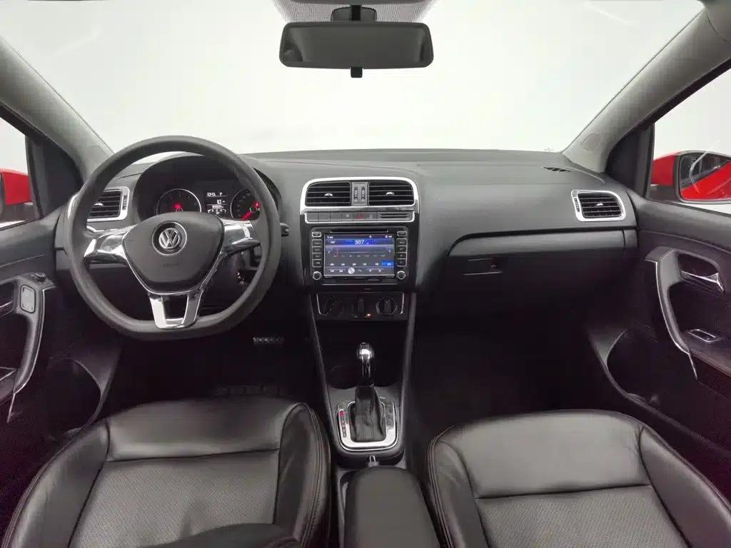 2014 Polo 1.6L Automatic Comfort Edition — миниатюра 5