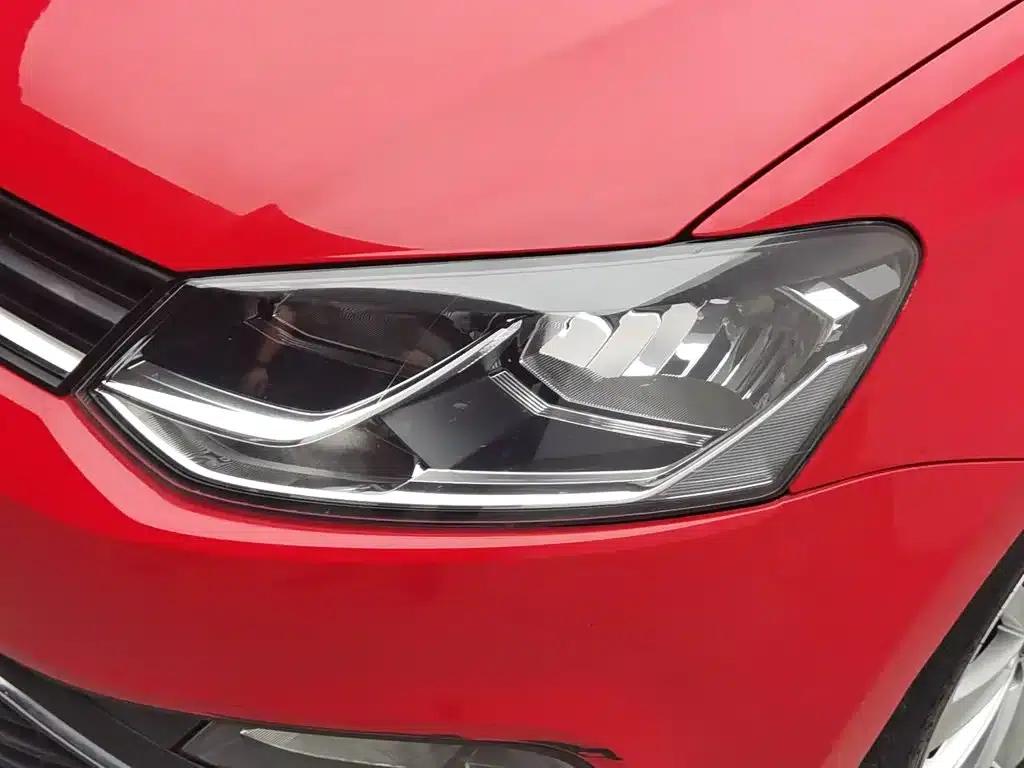 2014 Polo 1.6L Automatic Comfort Edition — миниатюра 7