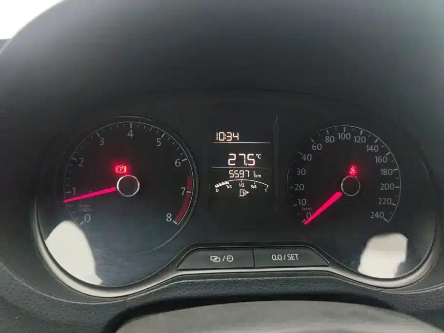 2016 Polo 1.4L Manual Fashion Edition — миниатюра 14