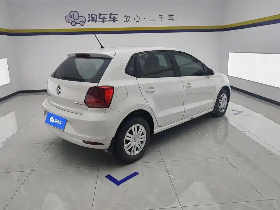 2016 Polo 1.4L Manual Fashion Edition — миниатюра 3