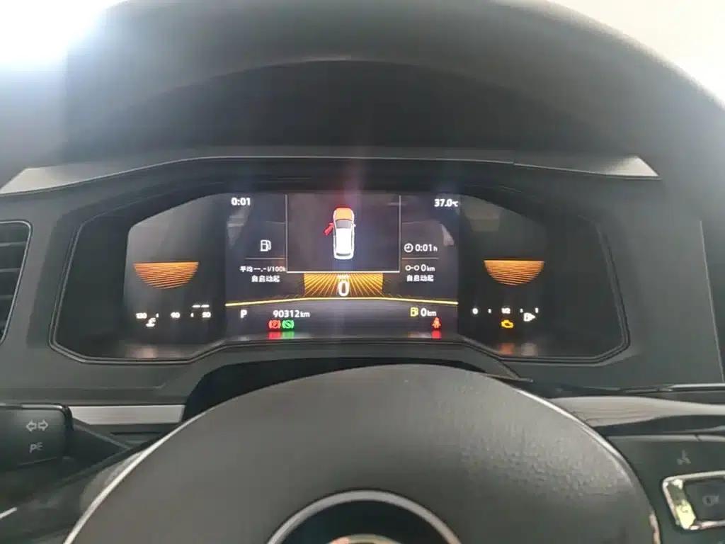 2023 Polo Facelift Plus 1.5L Automatic Enjoy Life Edition — миниатюра 12