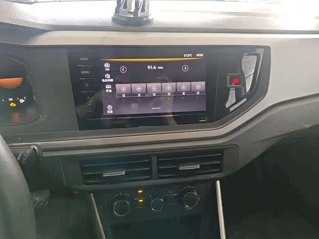2023 Polo Facelift Plus 1.5L Automatic Enjoy Life Edition — миниатюра 13
