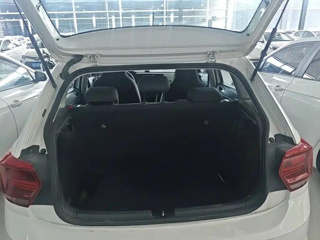 2023 Polo Facelift Plus 1.5L Automatic Enjoy Life Edition — миниатюра 19