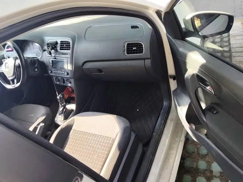 2016 Polo 1.6L Automatic Comfort Model — миниатюра 20
