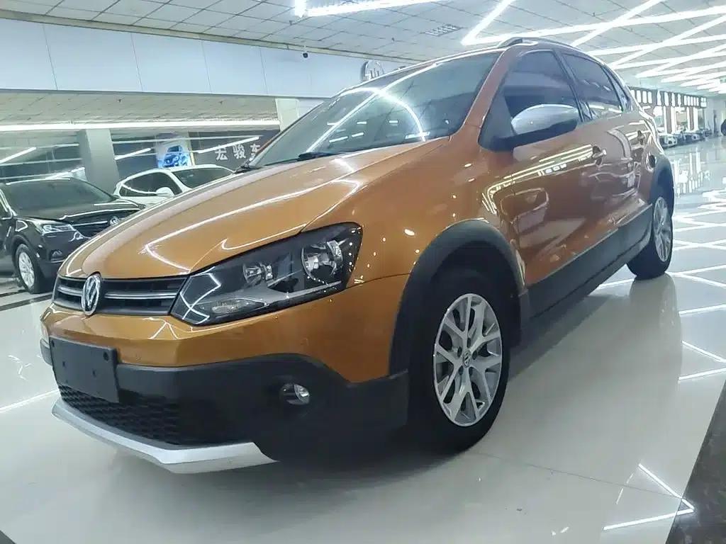 2016 Polo 1.6L Cross Polo Automatic — миниатюра 1