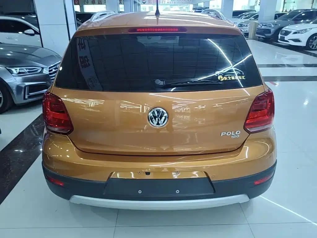 2016 Polo 1.6L Cross Polo Automatic — миниатюра 6