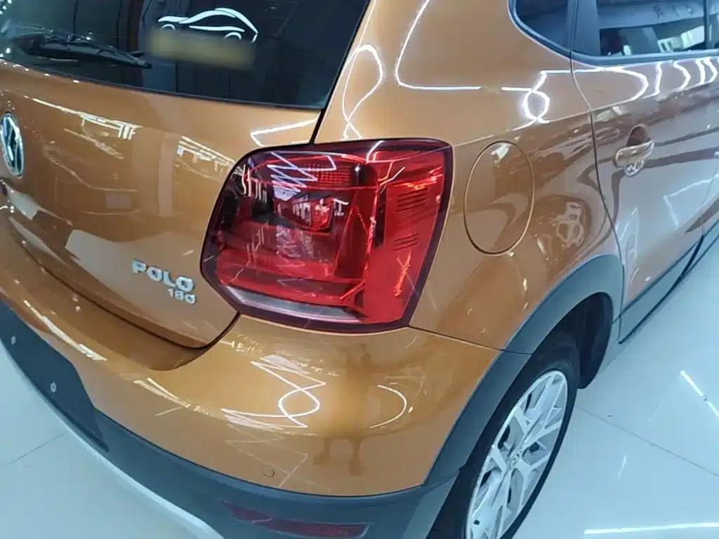 2016 Polo 1.6L Cross Polo Automatic — миниатюра 8