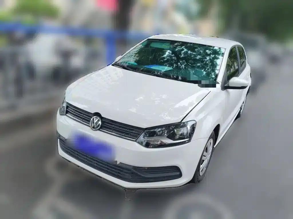 2016 Polo 1.4L Manual Fashion Edition — миниатюра 2