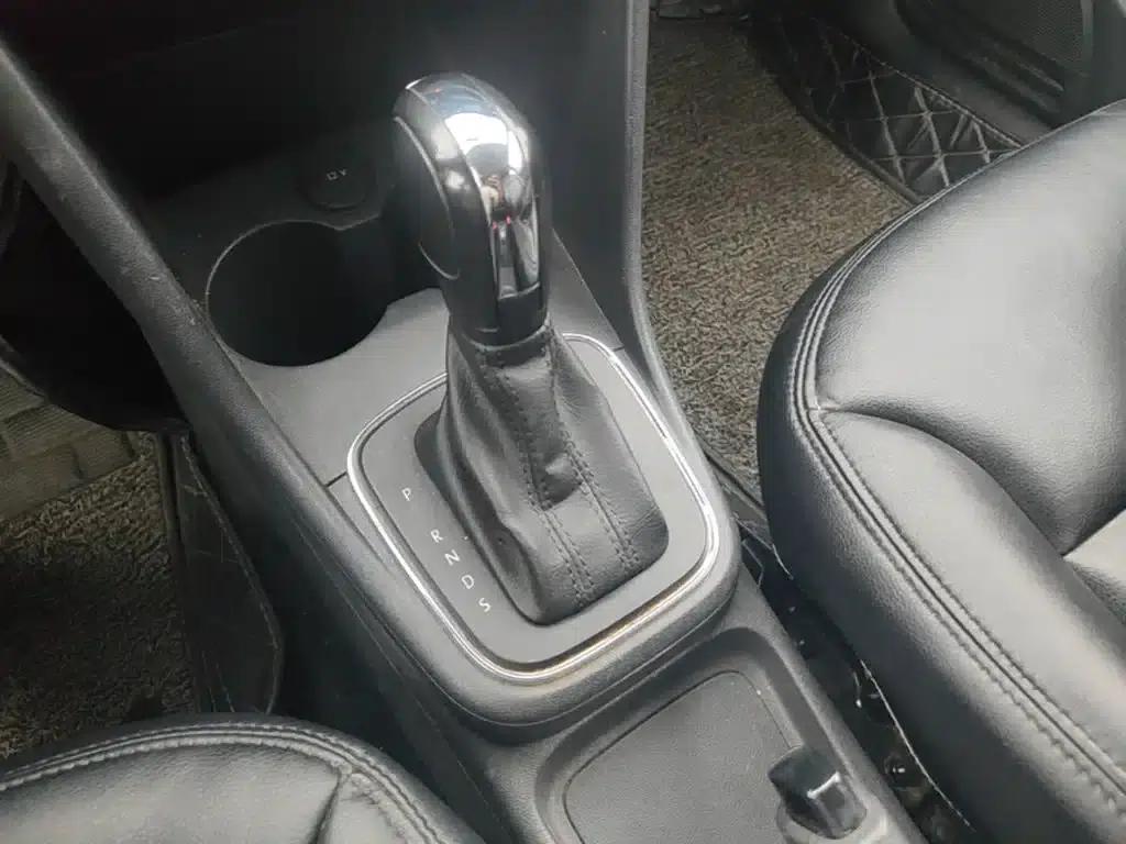 2016 Polo 1.4L Automatic Fashion Edition — миниатюра 14