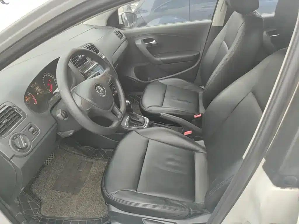 2016 Polo 1.4L Automatic Fashion Edition — миниатюра 15