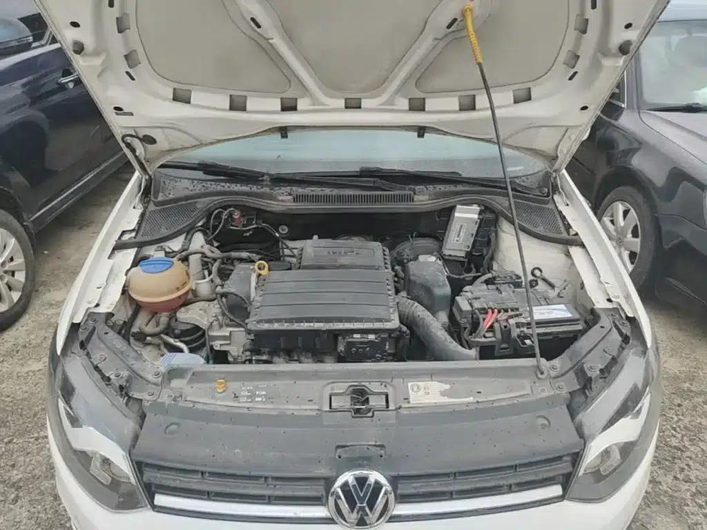 2016 Polo 1.4L Automatic Fashion Edition — миниатюра 20