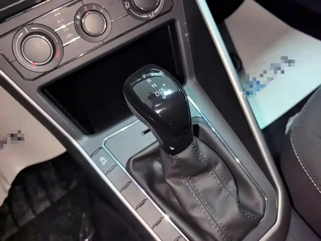 2019 Polo Plus 1.5L Automatic Panoramic Enjoyment Edition — миниатюра 14