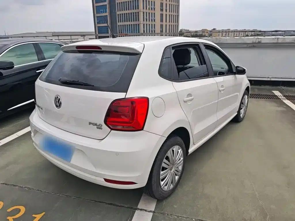 2016 Polo 1.6L Automatic Comfort Model — миниатюра 7