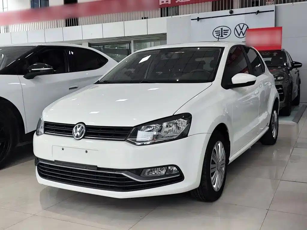 2016 Polo 1.6L Automatic Comfort Model — миниатюра 2