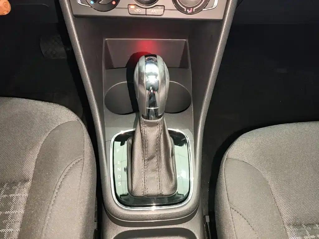 2016 Polo 1.6L Automatic Comfort Model — миниатюра 14