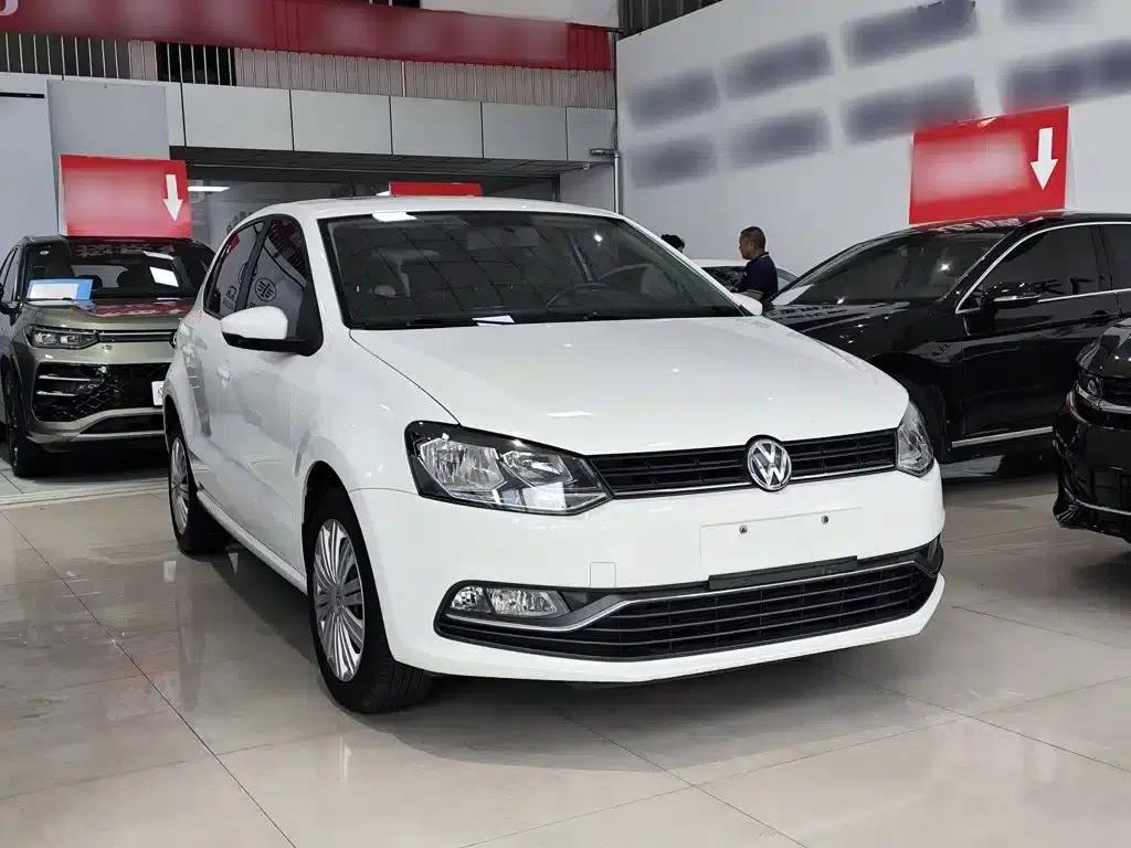 2016 Polo 1.6L Automatic Comfort Model — миниатюра 4
