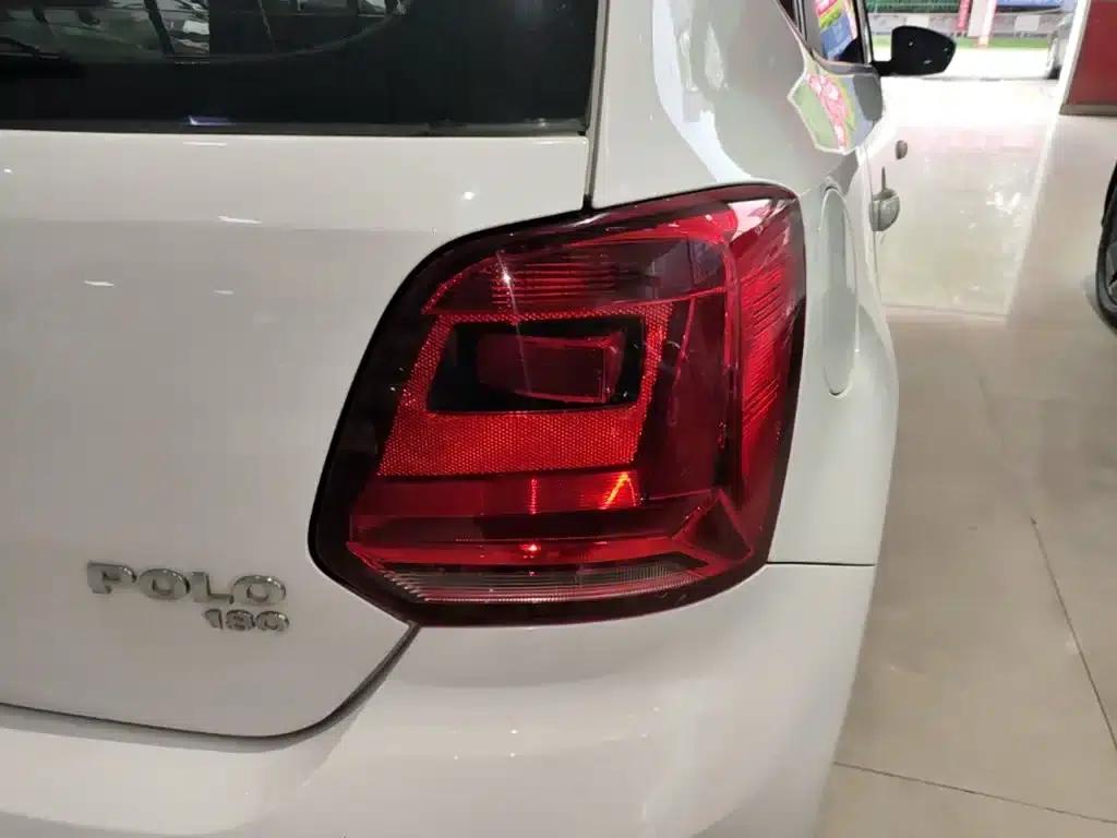 2016 Polo 1.6L Automatic Comfort Model — миниатюра 8