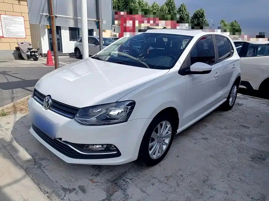 2016 Polo 1.6L Automatic Comfort Model — миниатюра 2