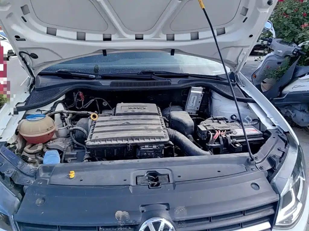 2016 Polo 1.6L Automatic Comfort Model — миниатюра 20