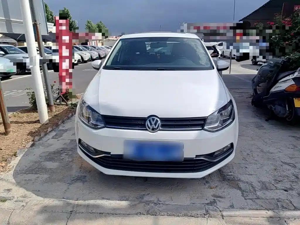 2016 Polo 1.6L Automatic Comfort Model — миниатюра 3