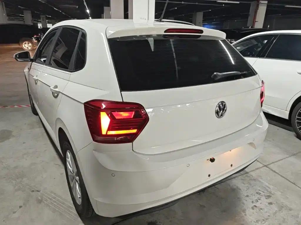 2019 Polo Plus 1.5L Automatic Colorful Technology Edition — миниатюра 5