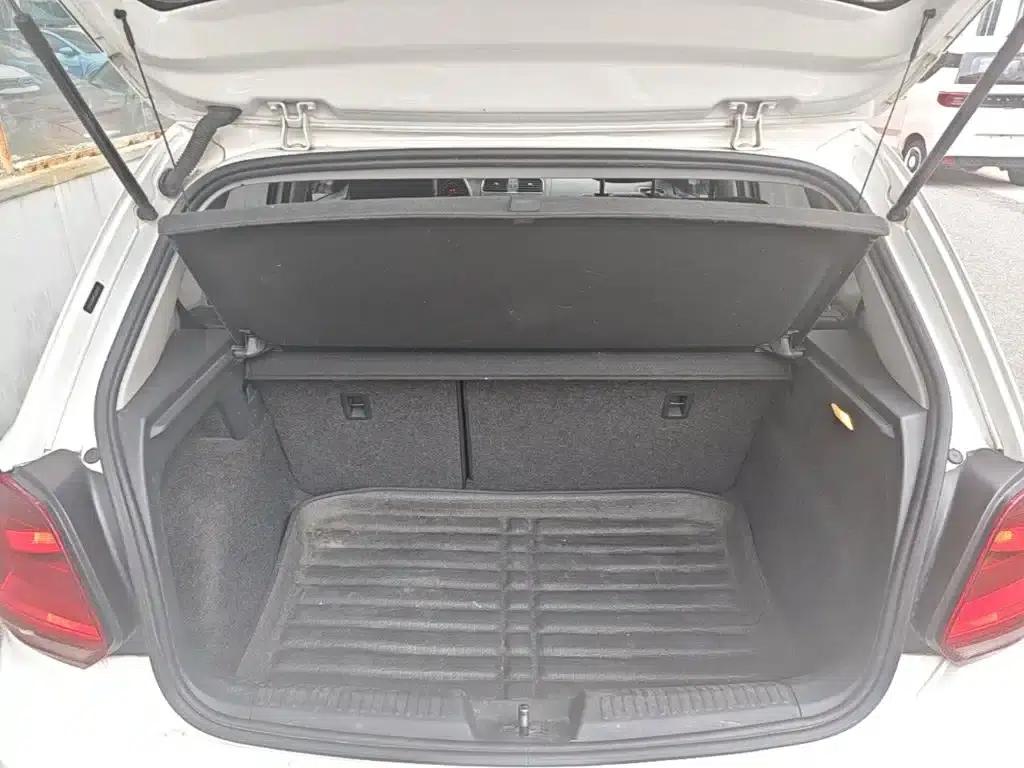 2016 Polo 1.6L Automatic Comfort Model — миниатюра 15