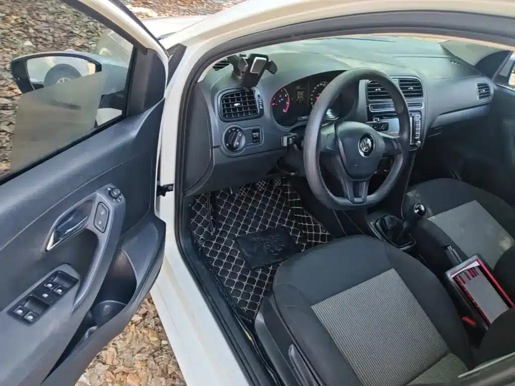 2016 Polo 1.4L Manual Fashion Edition — миниатюра 16