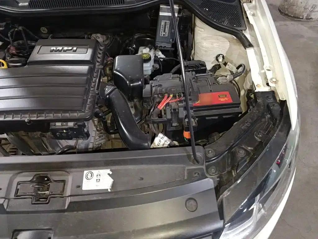 2016 Polo 1.6L Automatic Comfort Model — миниатюра 22