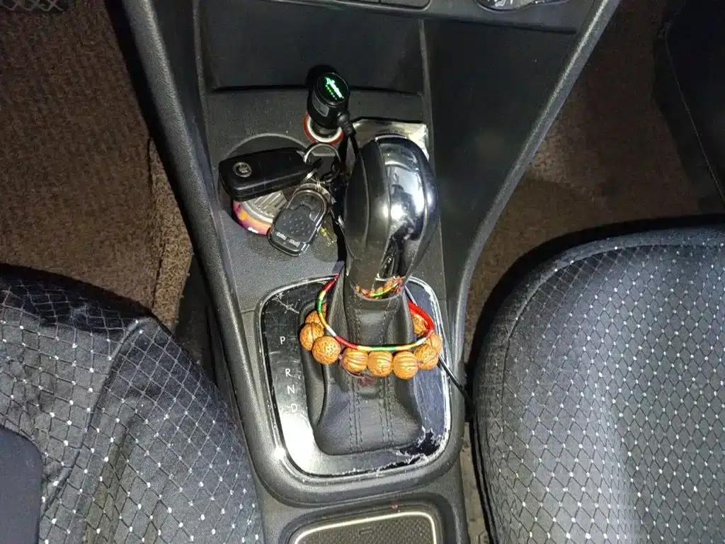 2016 Polo 1.6L Automatic Comfort Model — миниатюра 7
