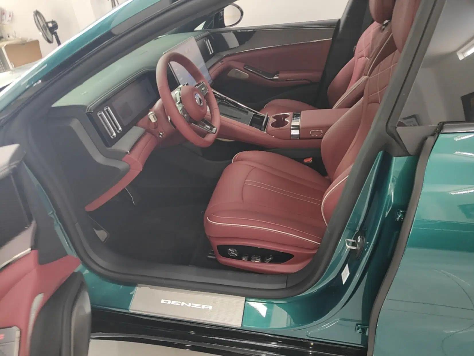 Denza Z9GT 2026 Flash Charge Prestige Edition — миниатюра 17
