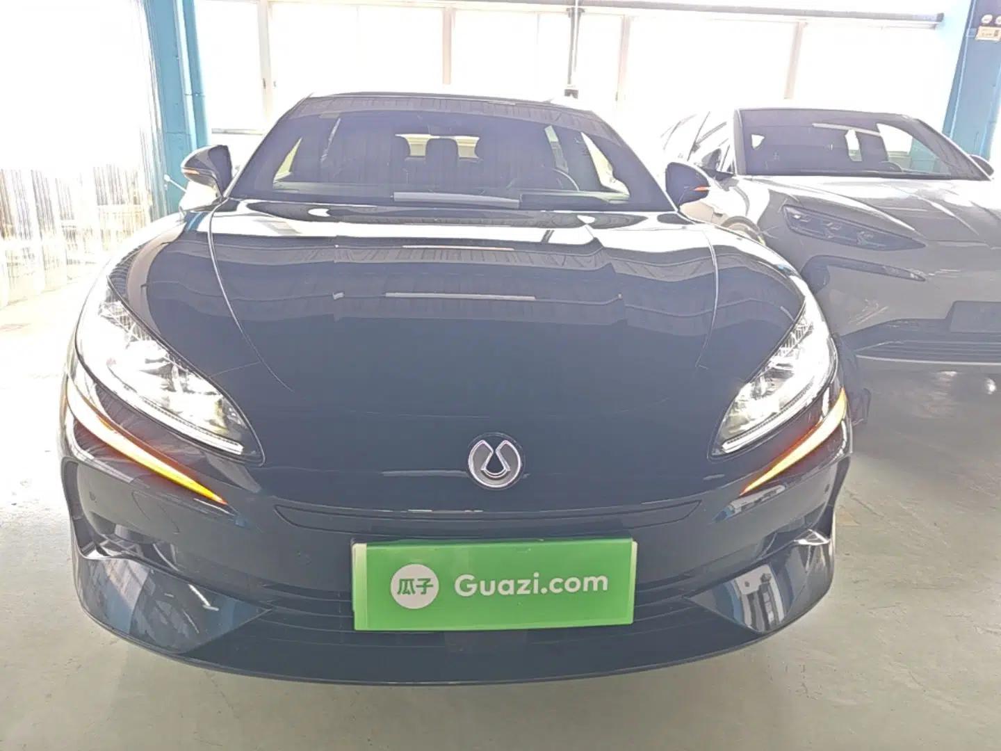 Denza Z9GT 2024 1100 Four-Wheel Drive Max Edition — миниатюра 2