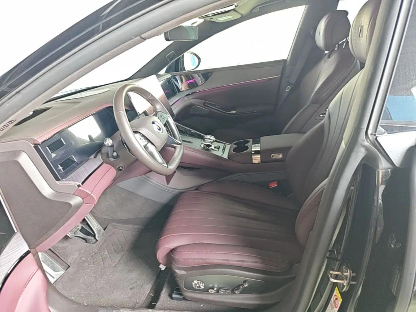 Denza Z9GT 2024 1100 Four-Wheel Drive Max Edition — миниатюра 17