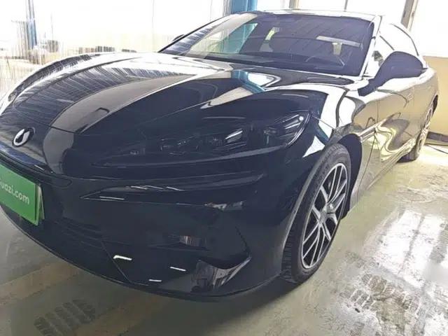 Denza Z9GT 2024 1100 Four-Wheel Drive Max Edition