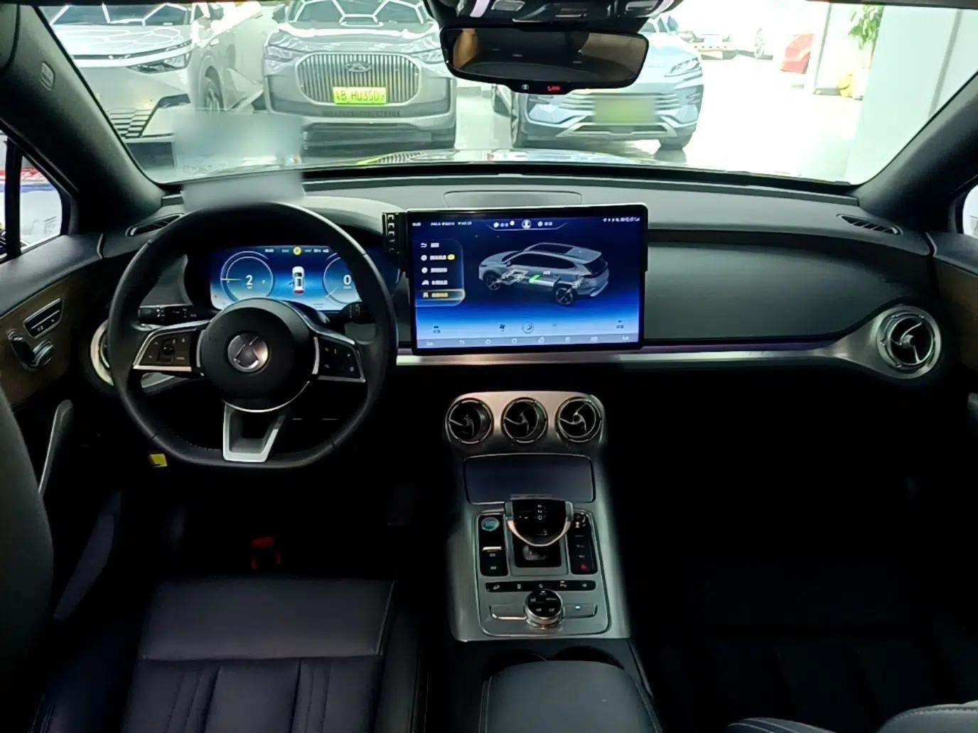 Denza X 2020 PHEV Classic Edition — миниатюра 20