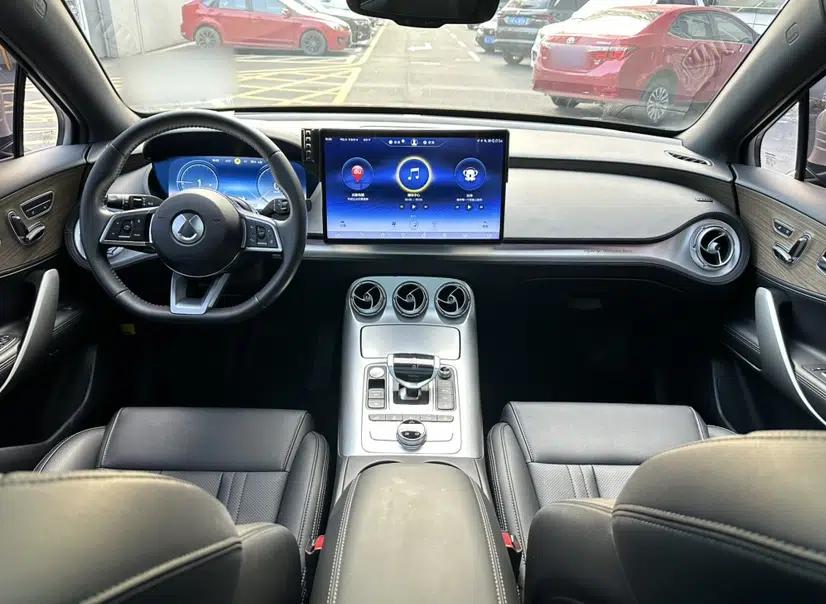 Denza X 2020 PHEV Classic Edition — миниатюра 34