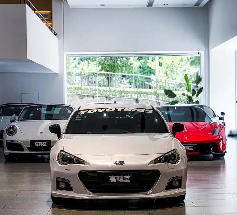 Subaru BRZ 2013 2.0i Automatic Luxury — миниатюра 2