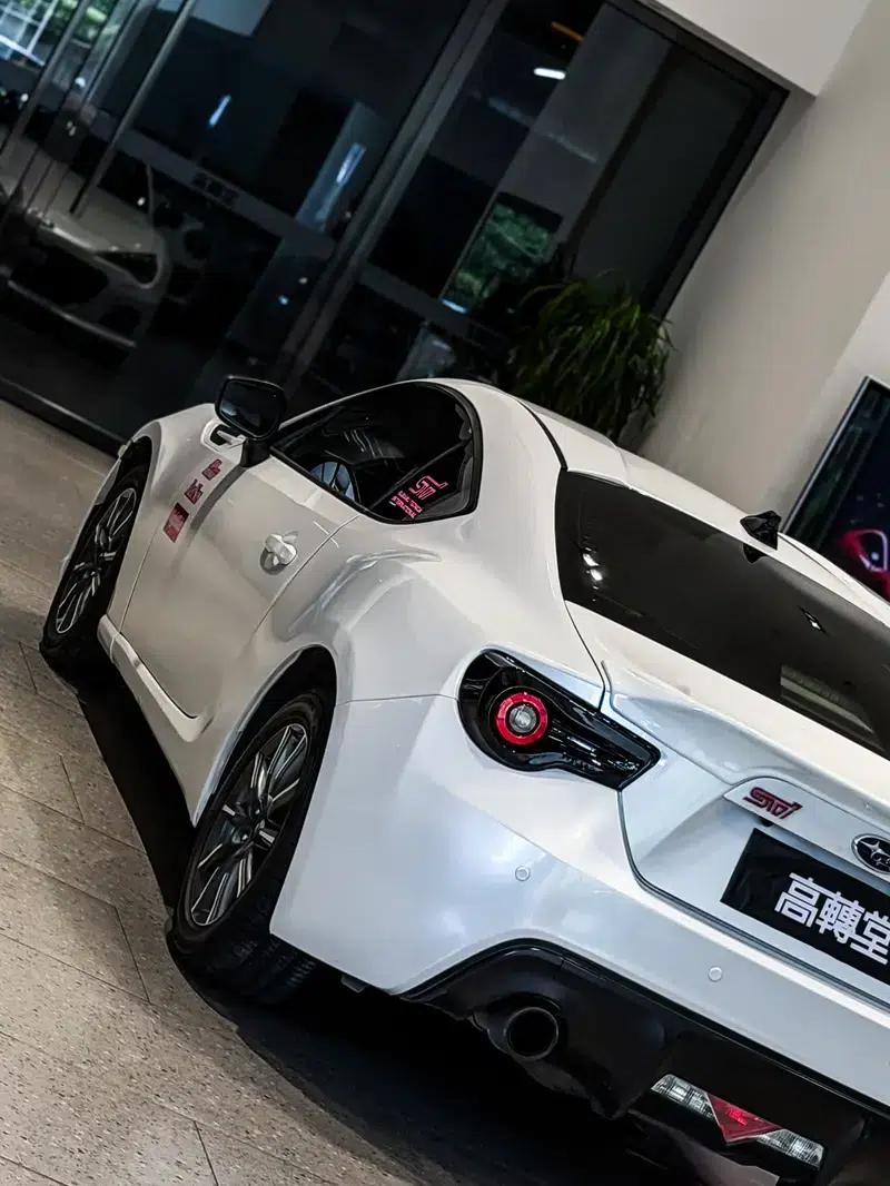 Subaru BRZ 2013 2.0i Automatic Luxury — миниатюра 3
