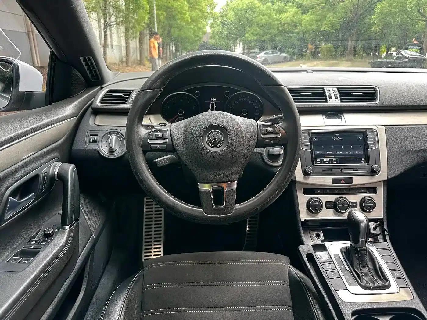 FAW-Volkswagen CC 2018 1.8TSI Premium Edition — миниатюра 4