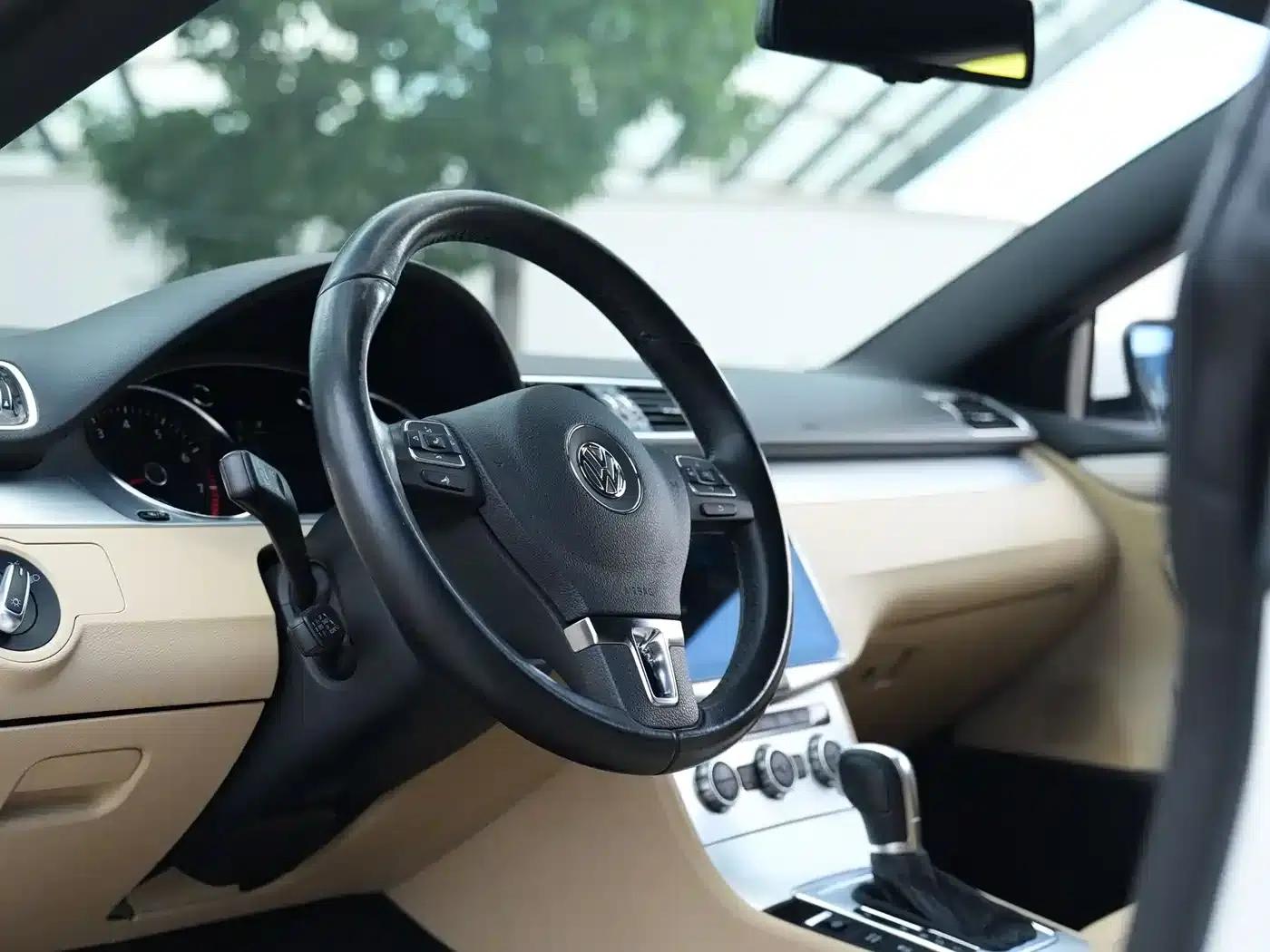 FAW-Volkswagen CC 2015 1.8TSI Premium Edition — миниатюра 5