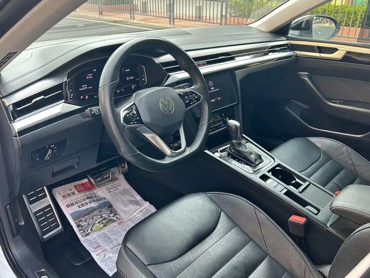 FAW-Volkswagen CC 2023 380TSI Striking Edition — миниатюра 13