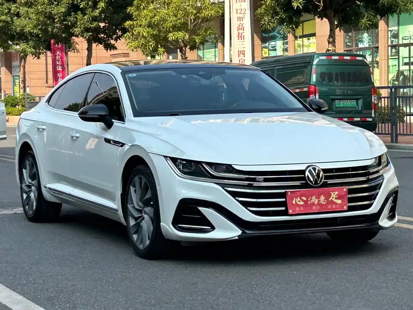 FAW-Volkswagen CC 2023 380TSI Striking Edition — миниатюра 3
