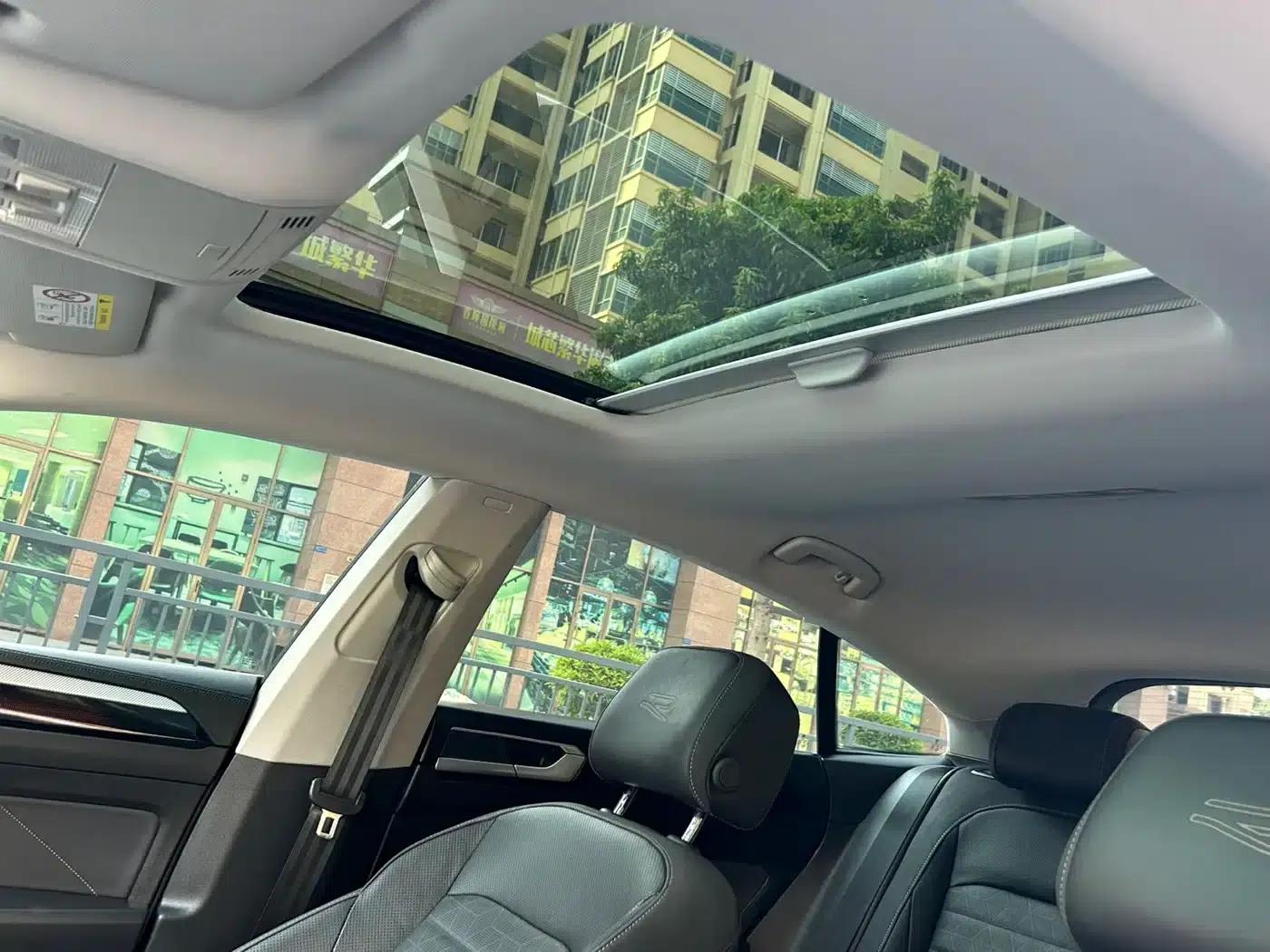 FAW-Volkswagen CC 2023 380TSI Striking Edition — миниатюра 21
