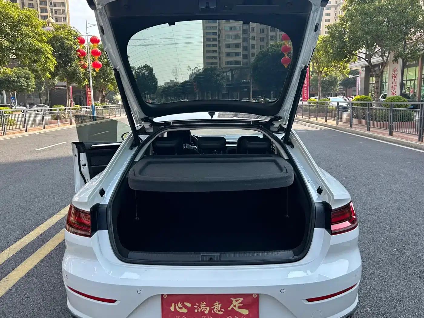 FAW-Volkswagen CC 2023 380TSI Striking Edition — миниатюра 23