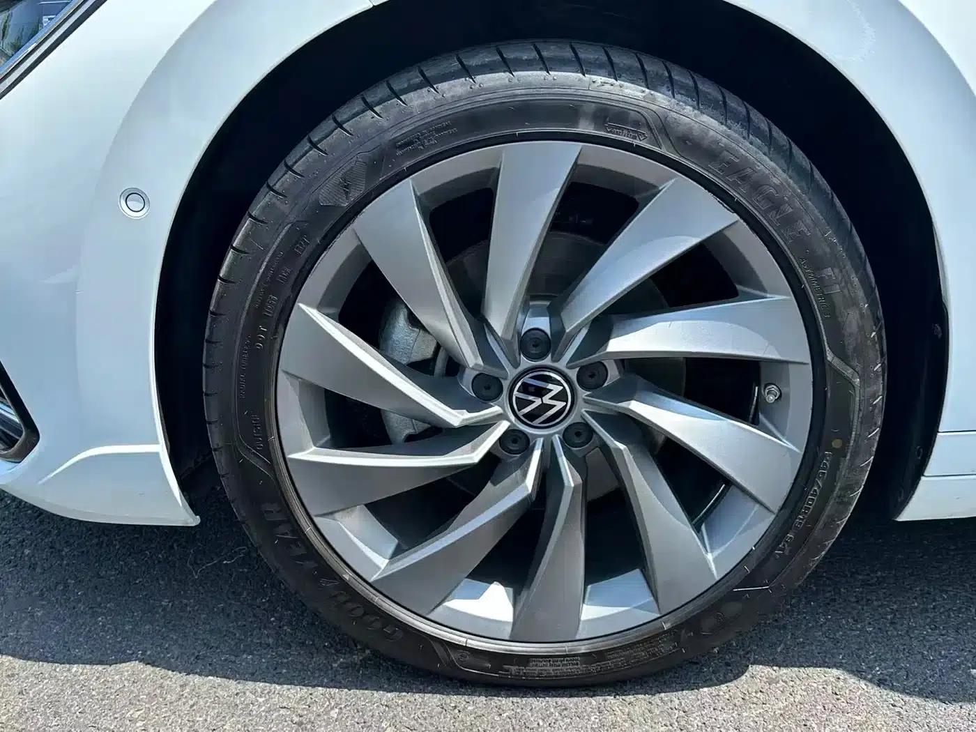 FAW-Volkswagen CC 2024 380TSI Striking Edition — миниатюра 4