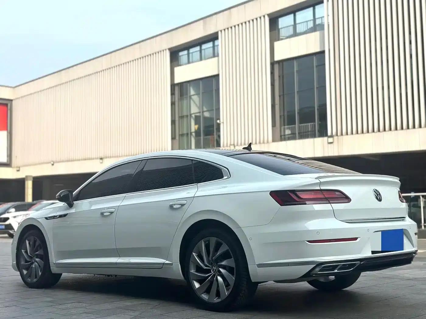 FAW-Volkswagen CC 2021 380TSI Striking Edition — миниатюра 6